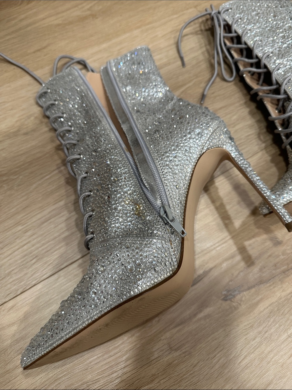 Steve Madden Valency Silver Crystal Lace-Up Stiletto Ankle Boot Size 9 - Picture 11 of 16